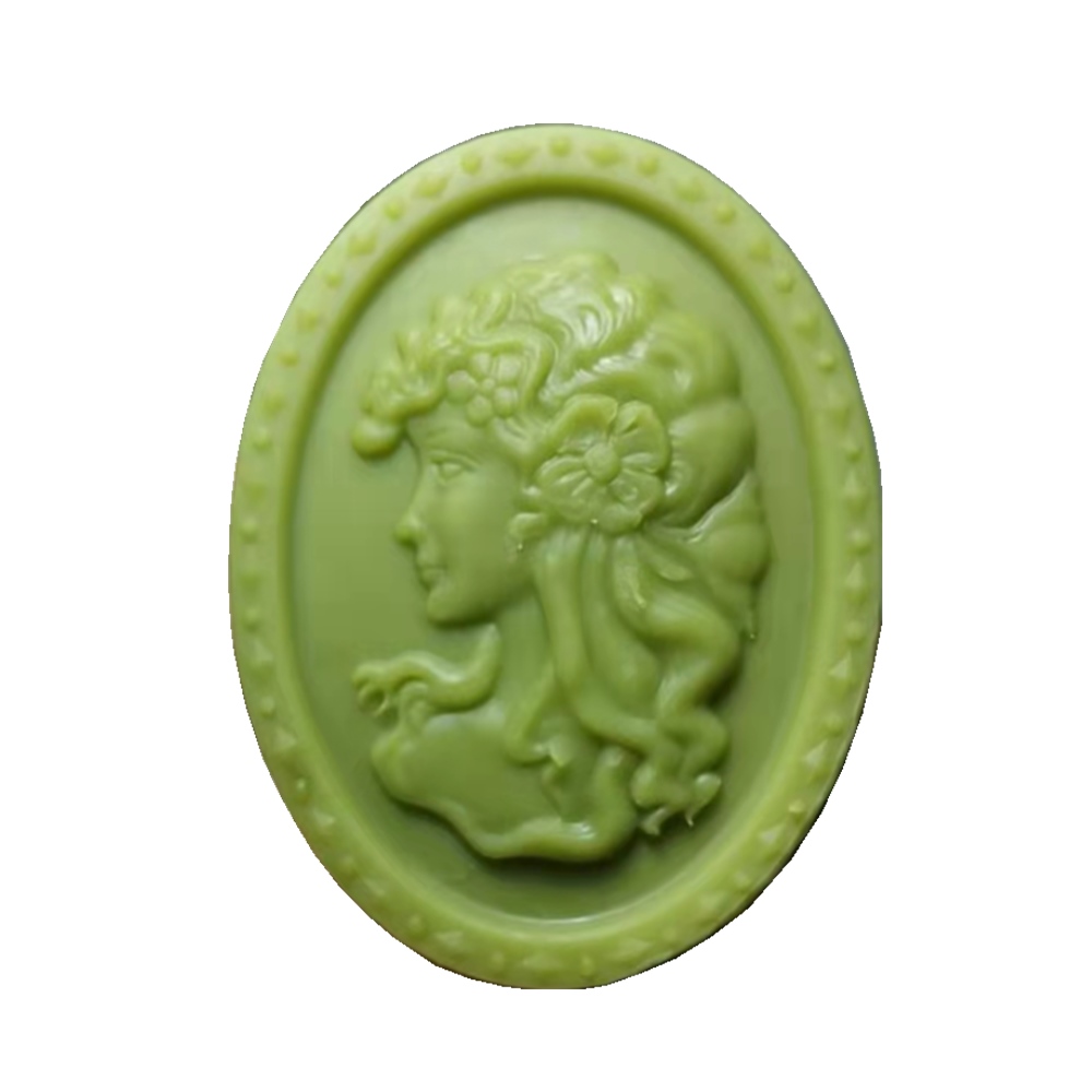 Queen Soap Mold for Soap Makin - Candle. Queen recensione e prezzo