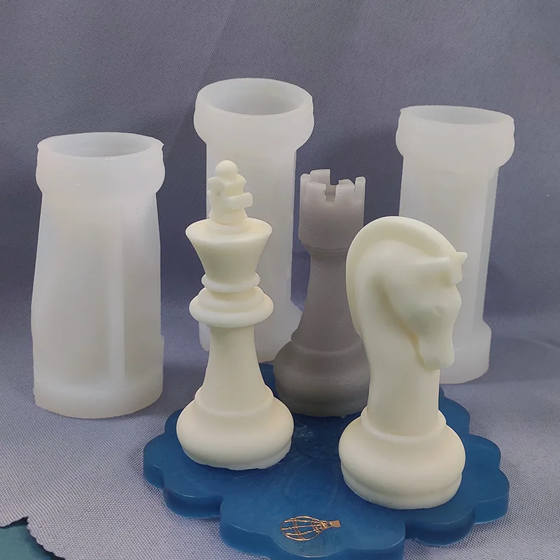 Chess Piece Candles Silicone M - Candle. Queen recensione e prezzo