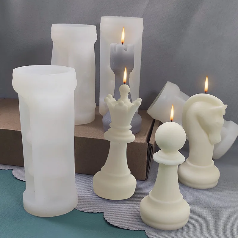 Chess Piece Candles Silicone M - Candle. Queen recensione e prezzo