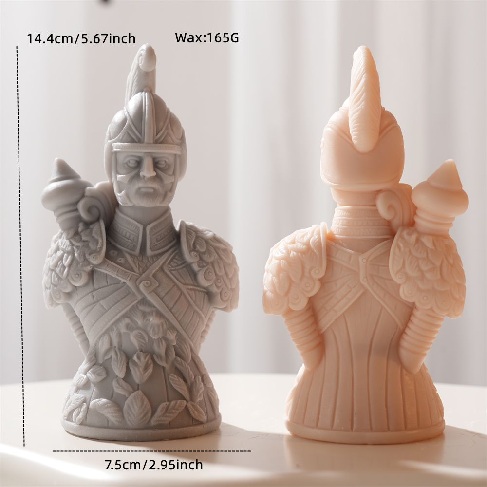 Chess Pawn Bishop King Queen K - Candle. Queen recensione e prezzo