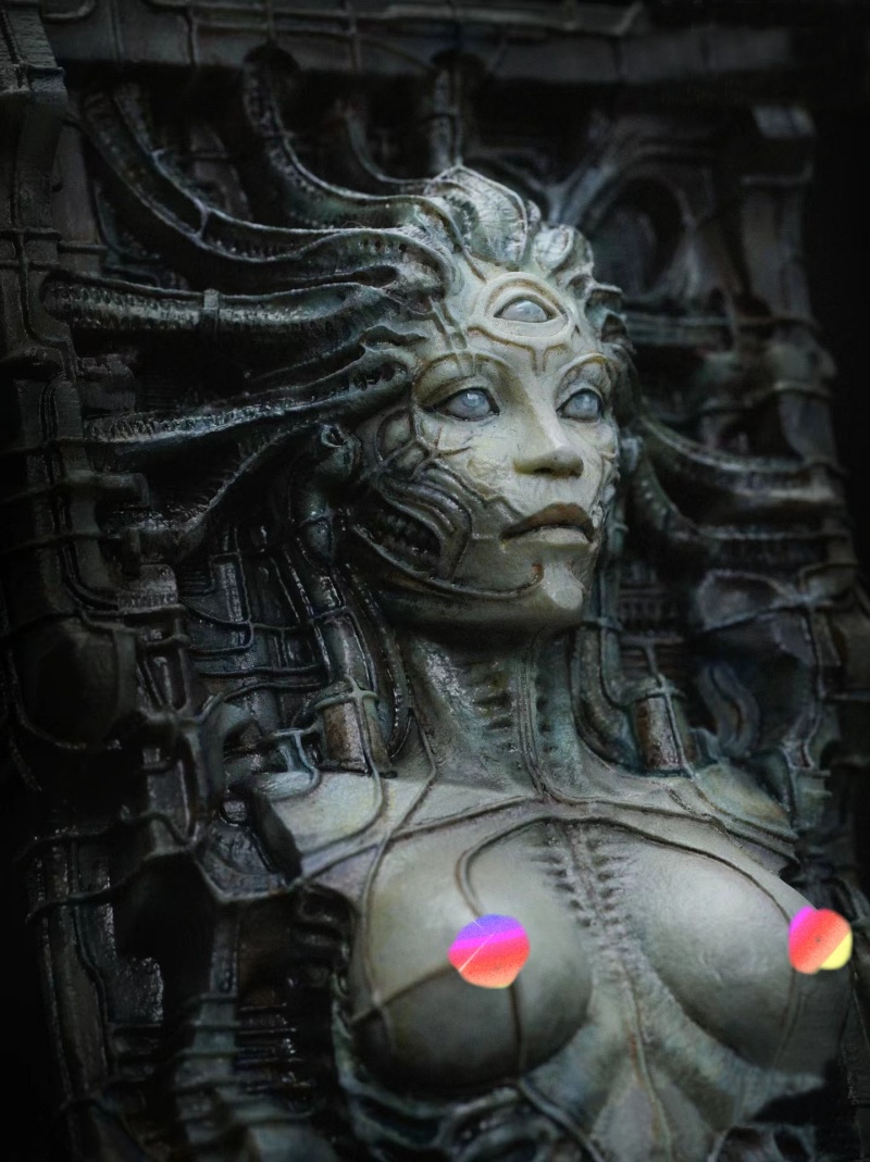 Silicone Mold Alien Queen DIY  - Candle. Queen recensione e prezzo